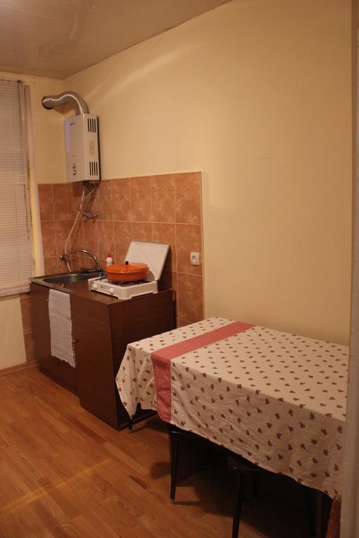 Hostel Budeクタイシ エクステリア 写真